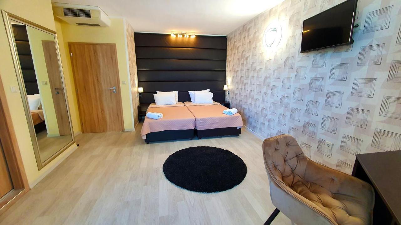 Favorit Aparthotel Солнечный берег Экстерьер фото